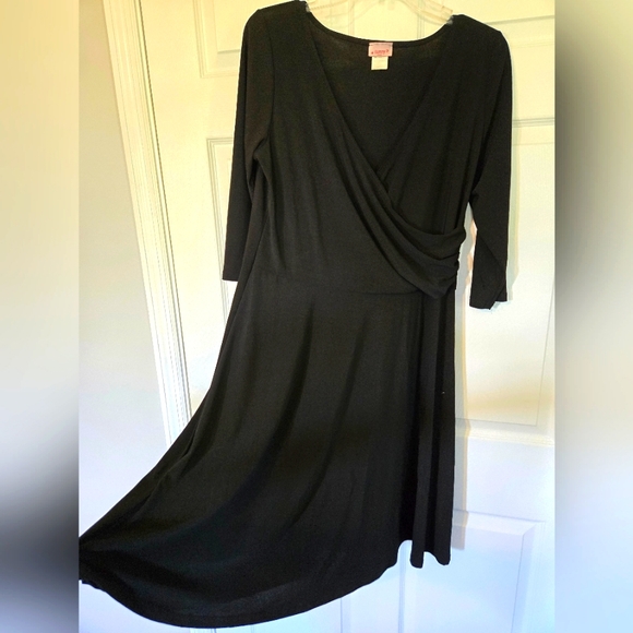 SUNNY USA BLACK WRAP STYLE A-LINE DRESS - Picture 6 of 6